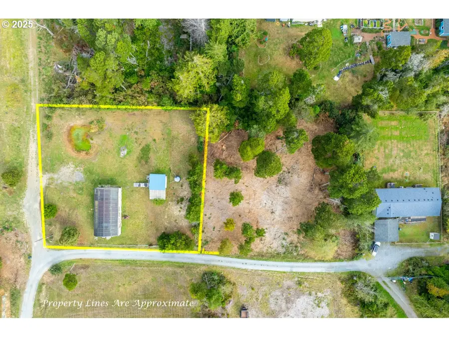 87905 Astor Ln, Bandon, OR 97411 - Image #2