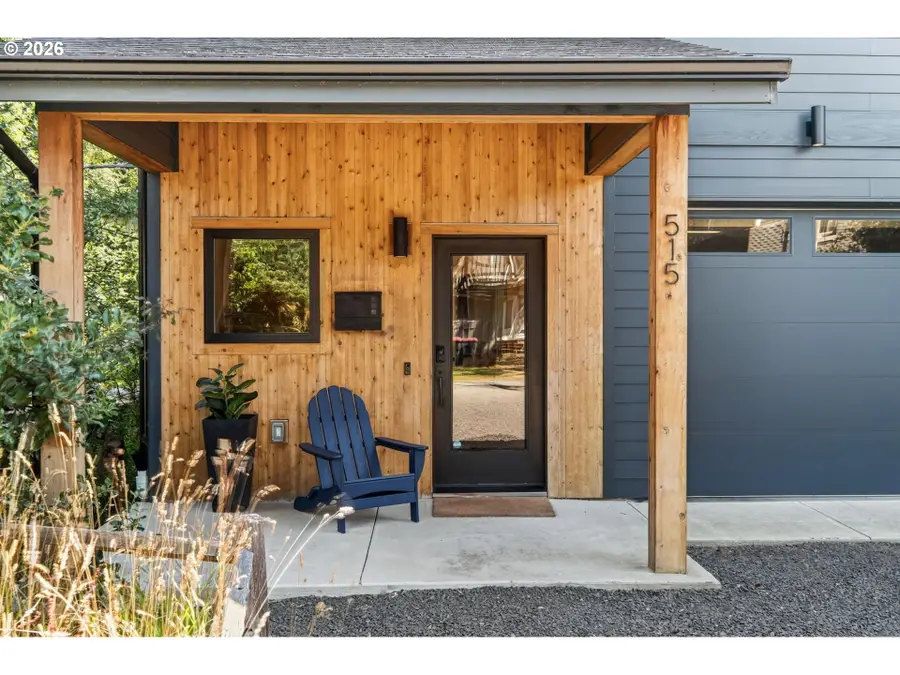 515 N Hemlock St, Cannon Beach, OR 97110 - #3