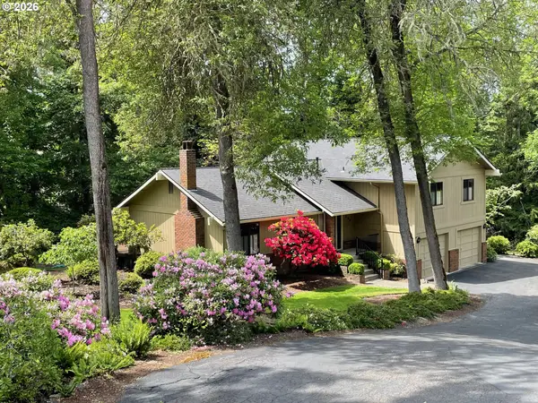 299 Wild Fern Dr, Winchester, OR 97495