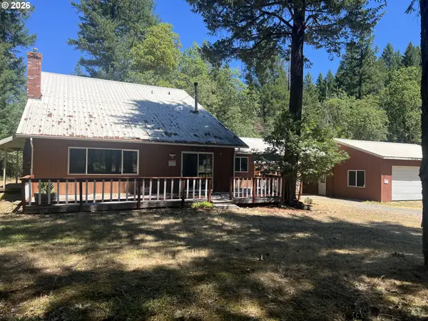 2300 Thompson Creek Rd, Selma, OR 97538