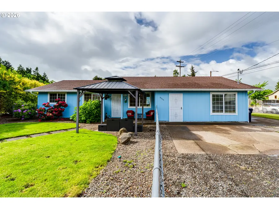 4205 Daisy St, Springfield, OR 97478 - #2
