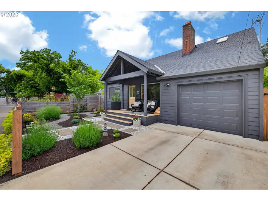 5721 SE 46th Ave, Portland, OR 97206 - #2