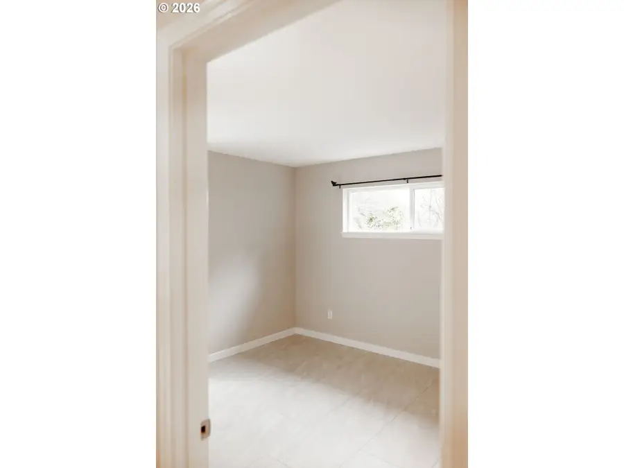 3235 NW Quay Dr, Lincoln City, OR 97367 - #3