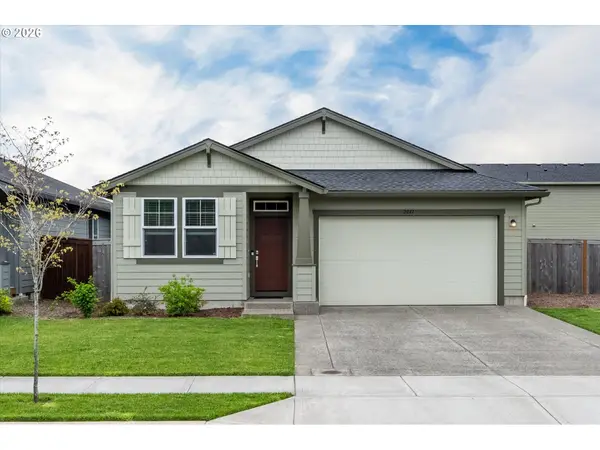 2041 Branch Creek Dr, Longview, WA 98632