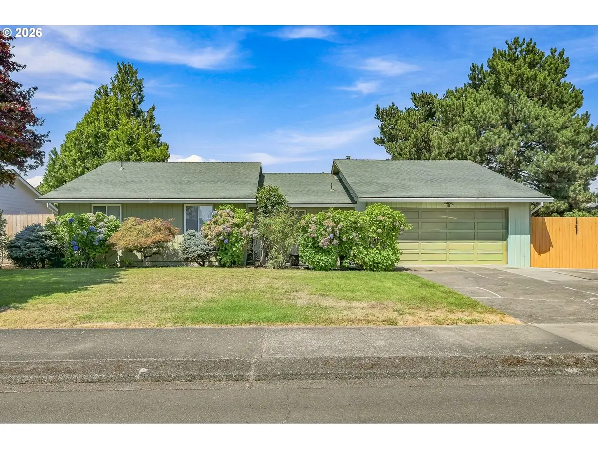 1655 Alexandra Ave, Woodburn, OR 97071 - #1