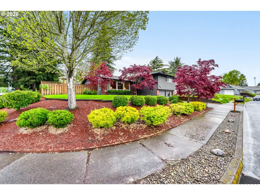 4615 NW Salishan Dr, Portland, OR 97229 - #2