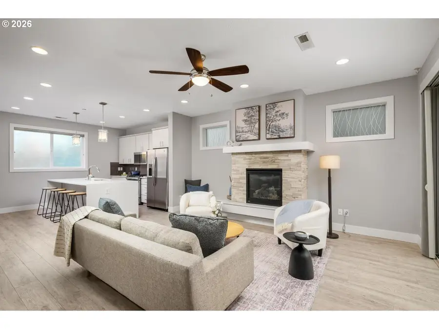 10415 SW 46th Pl, Portland, OR 97219 - #3