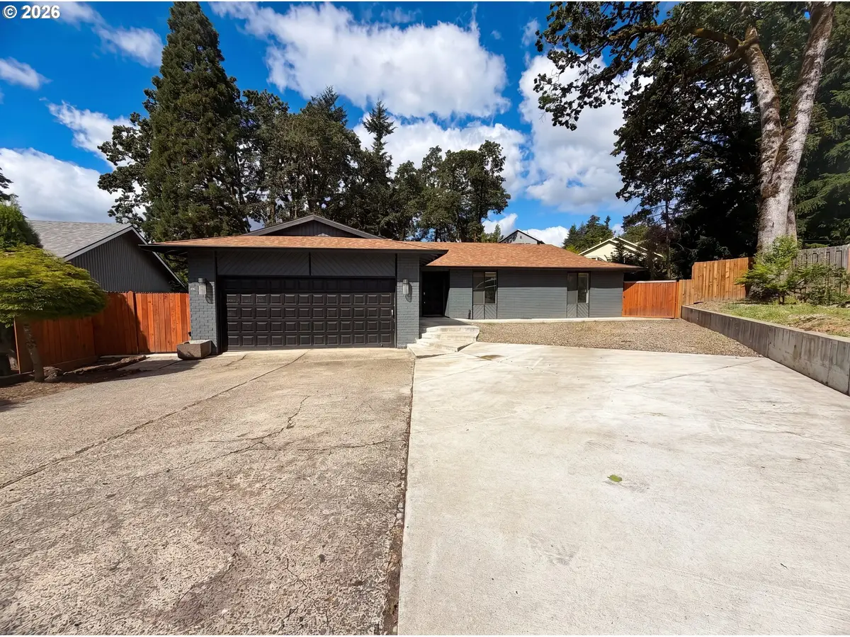 4246 Spring Rock Cir, West Linn, OR 97068 - #1