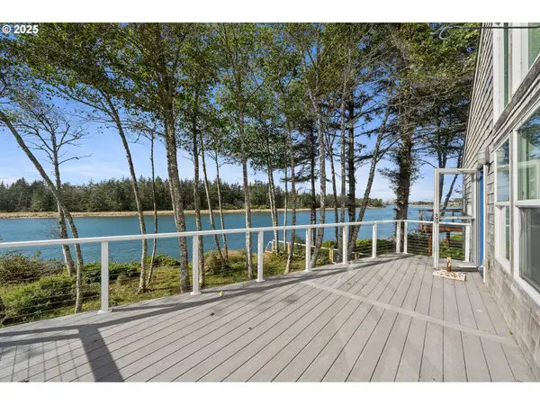 36720 Brooten Rd, PacificCity, OR 97135