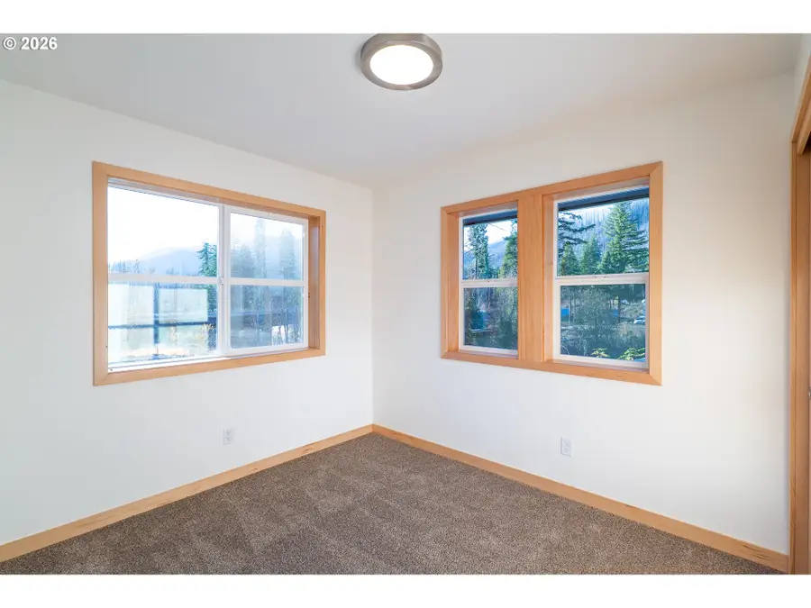 51695 Rose St, McKenzie River, OR 97413 - #3