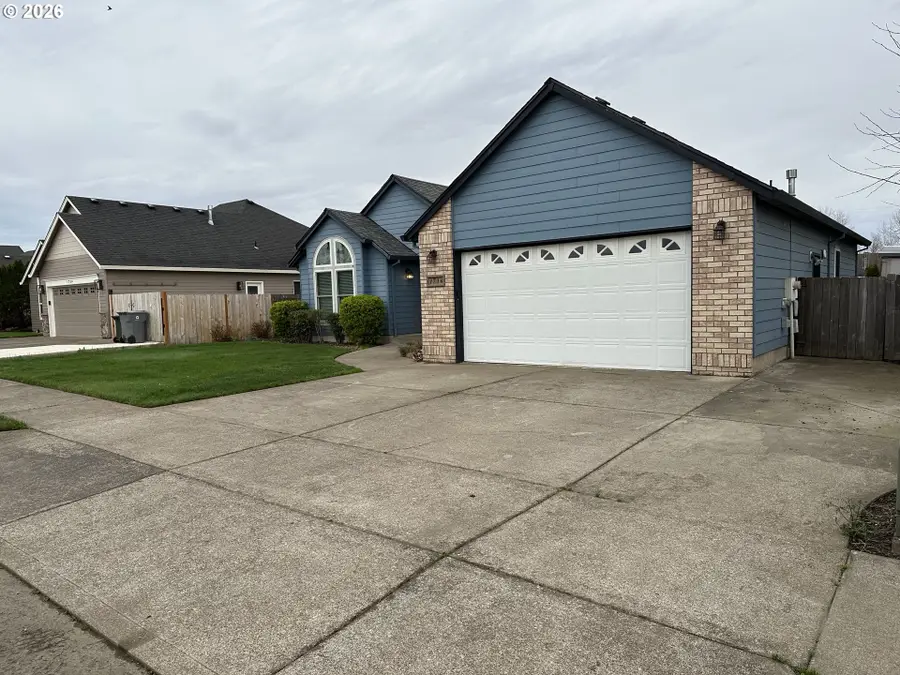 1716 SE 10th Pl, Canby, OR 97013 - #2