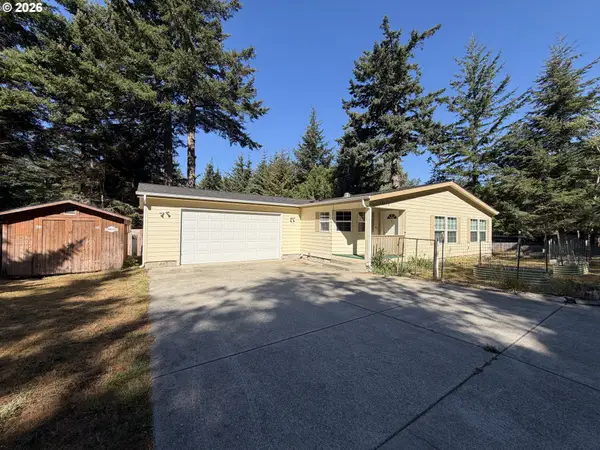 2175 Deady St, PortOrford, OR 97465