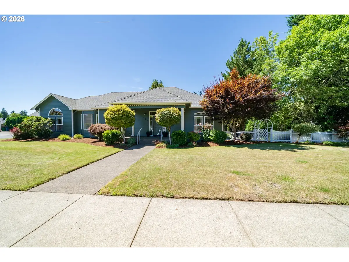 785 N 15th Ave, Stayton, OR 97383 - #1