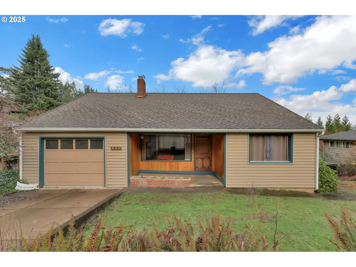 605 Fulvue Dr, Eugene, OR 97405 - Image #1