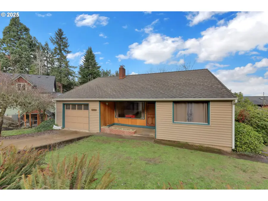 605 Fulvue Dr, Eugene, OR 97405 - Image #2