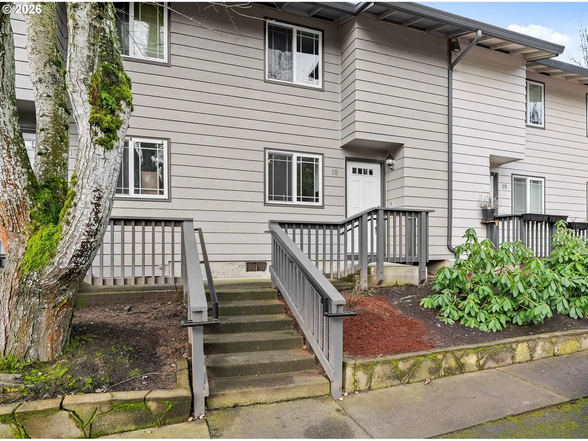 29650 SW Courtside Dr #18, Wilsonville, OR 97070 - #1