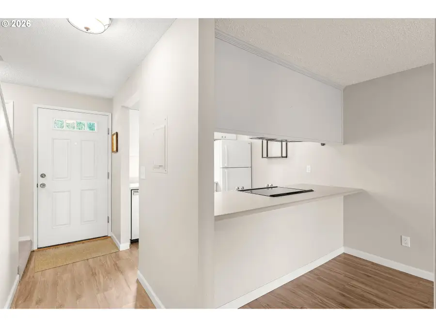 29650 SW Courtside Dr #18, Wilsonville, OR 97070 - #2