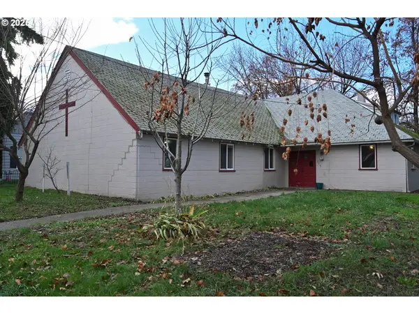 115 N Water St, Weston, OR 97886