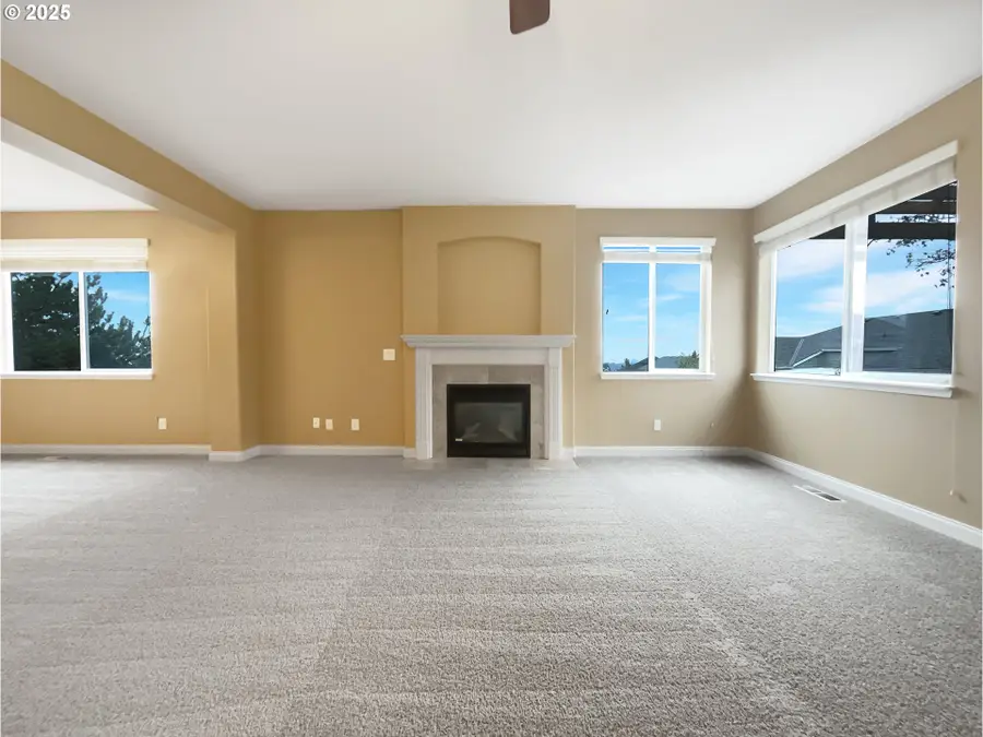 15516 SE Evergreen Dr, Portland, OR 97236 - Image #3