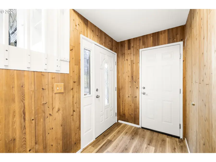 14225 SE Mill St, Portland, OR 97233 - #3