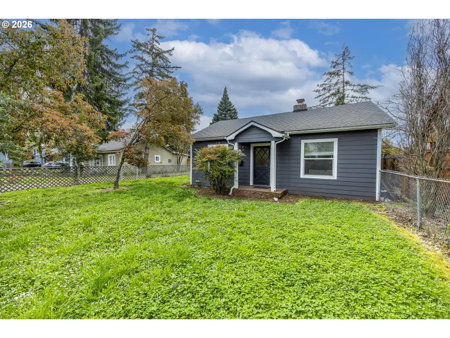 1362 W 11th Ave, Eugene, OR 97402 - #3