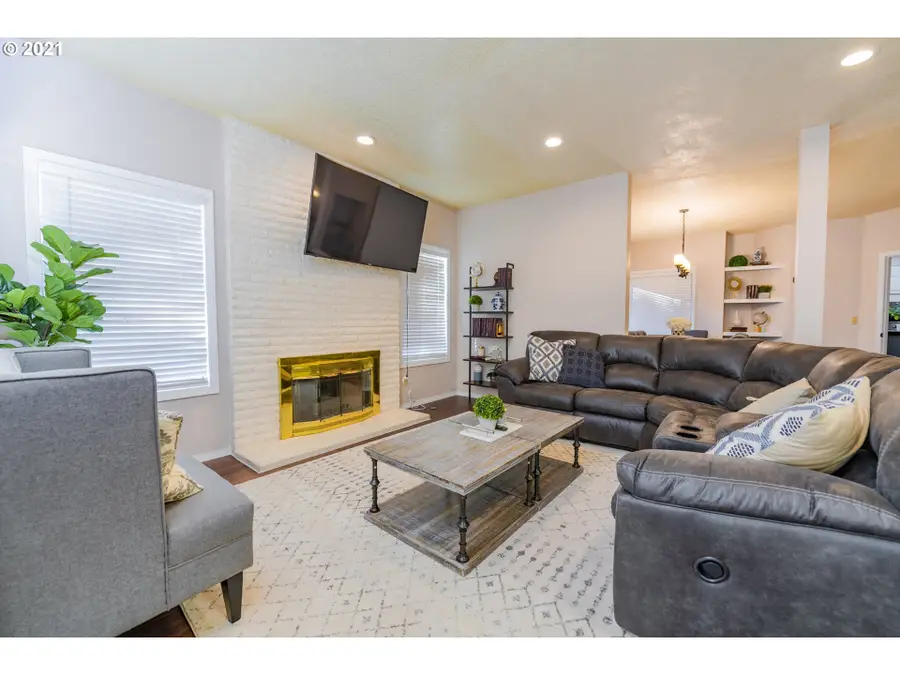 16121 NE San Rafael St, Portland, OR 97230 - #3