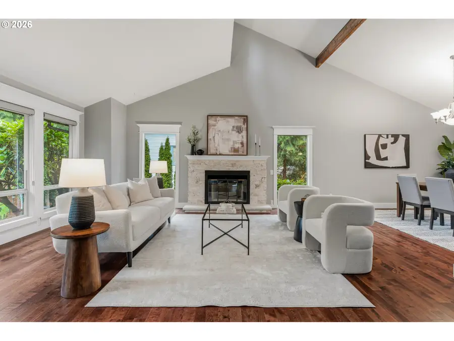 725 Carrera Ln, Lake Oswego, OR 97034 - #3