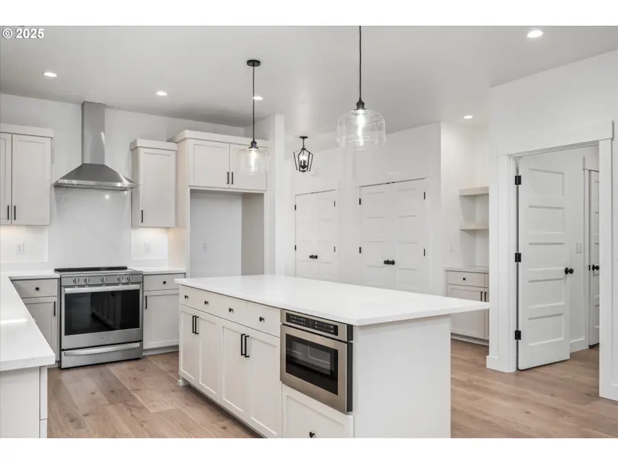 88116 Wymore Ln, Veneta, OR 97487 - Image #3