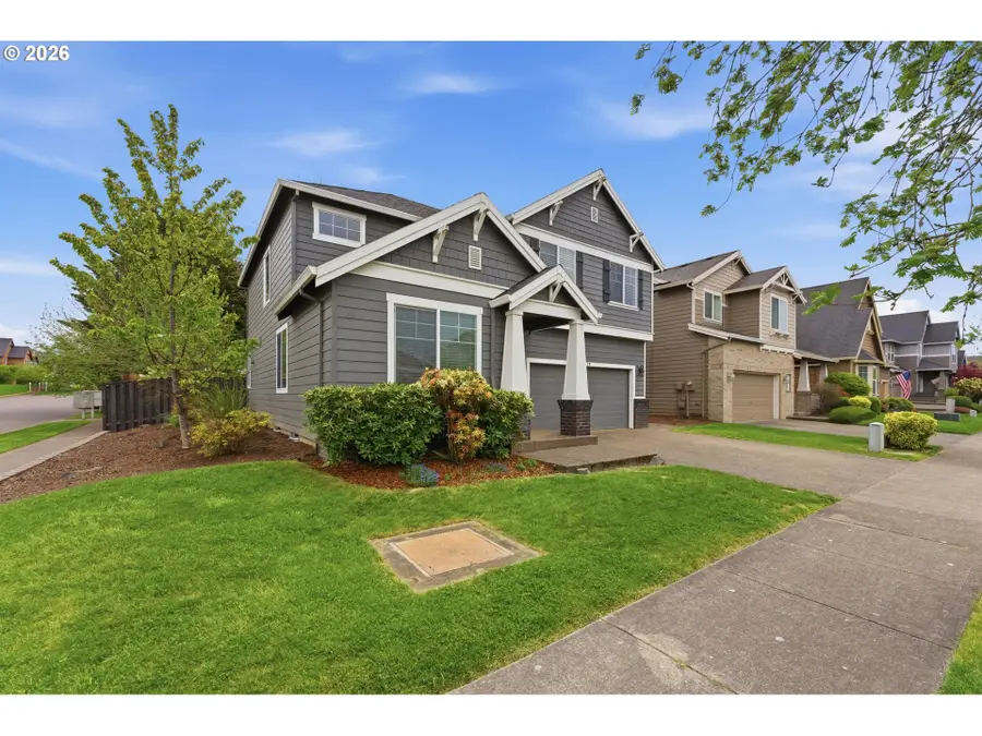 2528 N Roger Smith Dr, Newberg, OR 97132 - #2