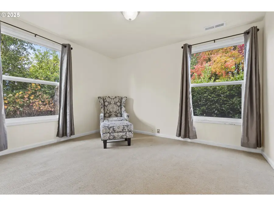 707 Wynooski St, Newberg, OR 97132 - Image #3