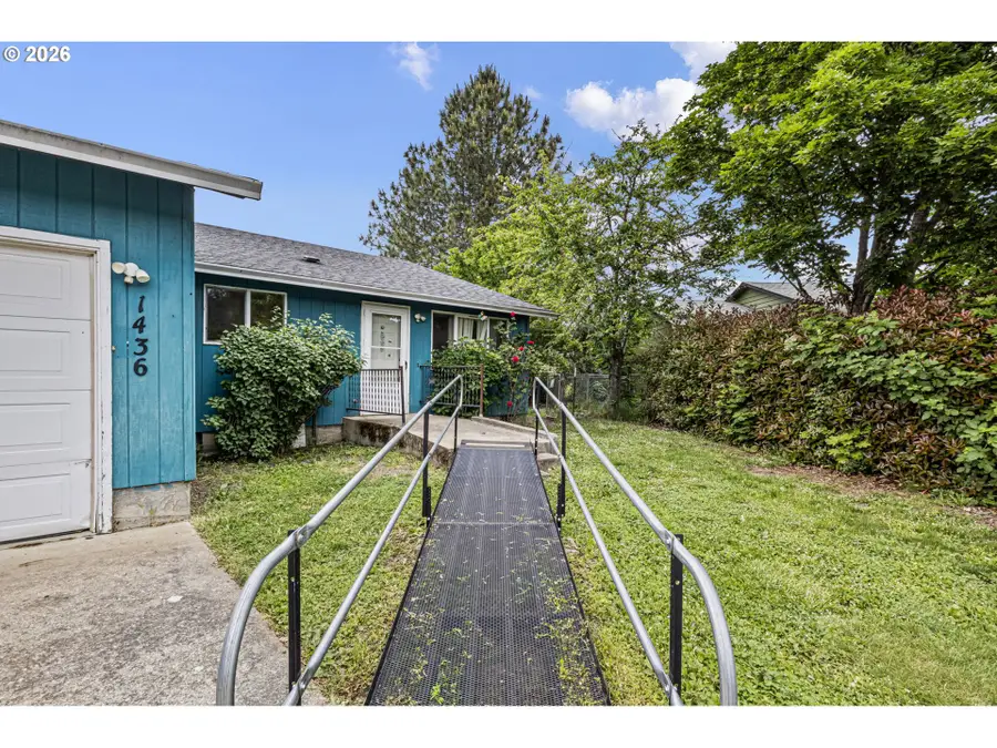 1436 S Grove Lane Ct, Sutherlin, OR 97479 - #3