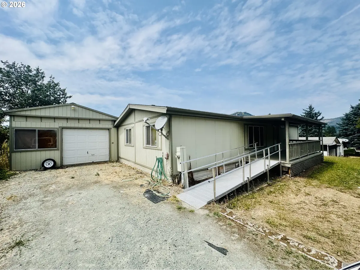 131 Allan St, Tri City, OR 97457 - #1