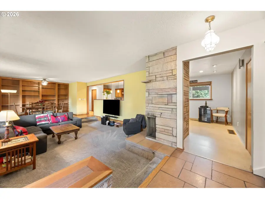 12955 SW Evergreen St, Beaverton, OR 97005 - #3