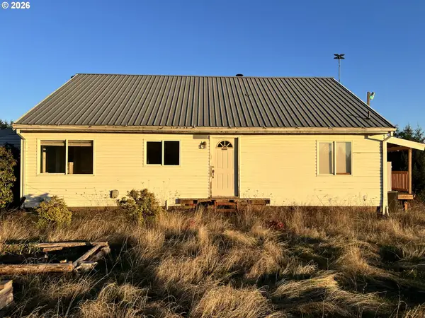 24450 NW Pumpkin Ridge Rd, NorthPlains, OR 97133