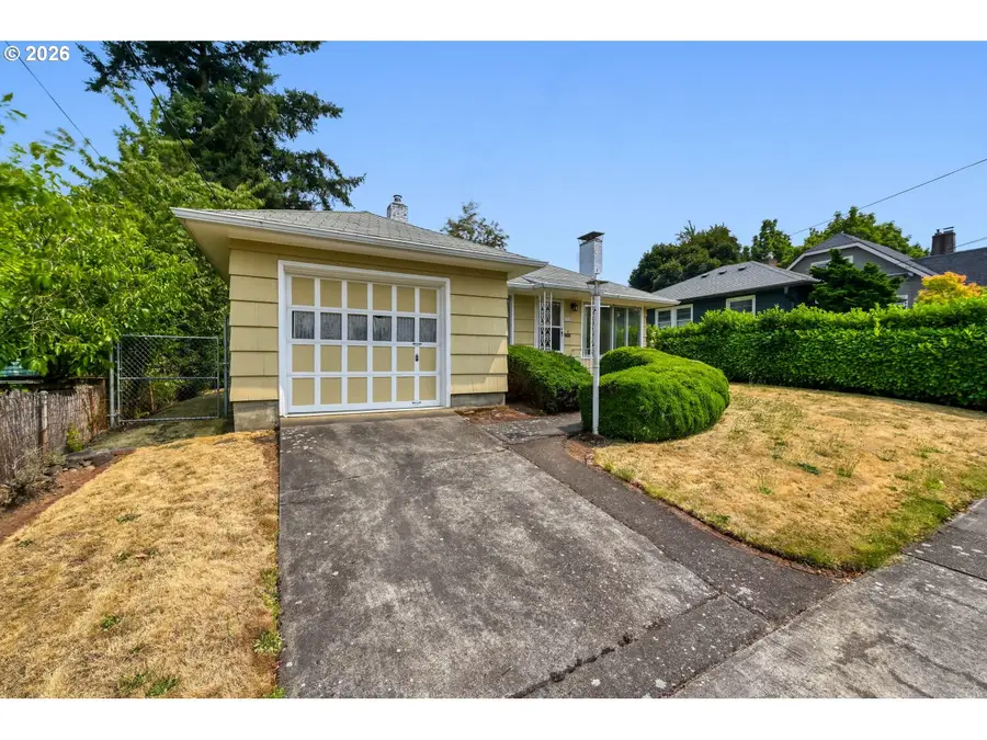 3828 NE 75th Ave, Portland, OR 97213 - #2