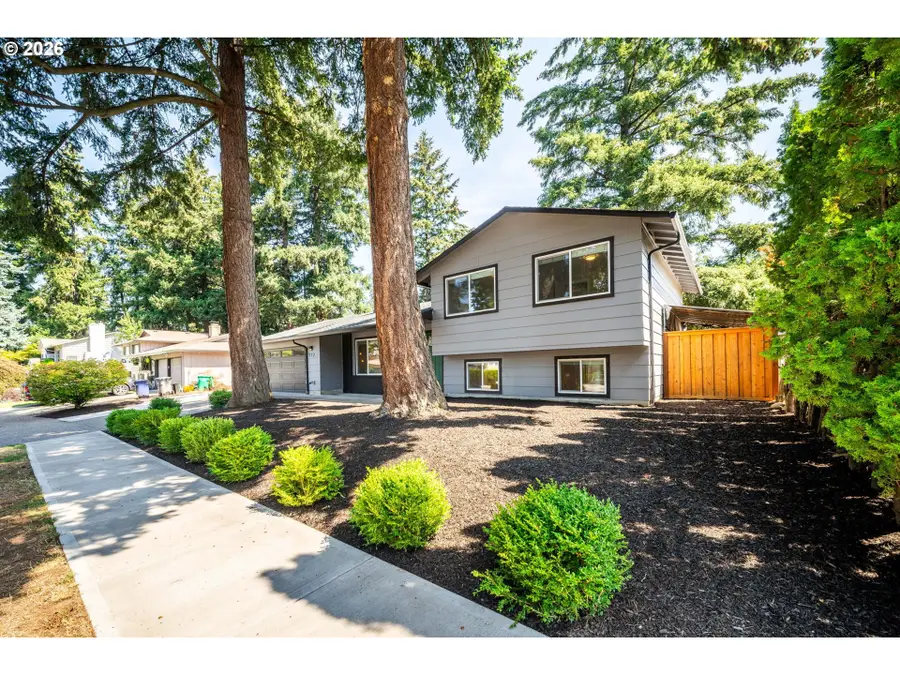 712 NE 195th Ave, Portland, OR 97230 - #2