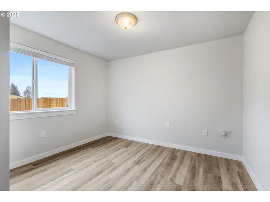 3627 Green River Rd, Sweet Home, OR 97386 - #2