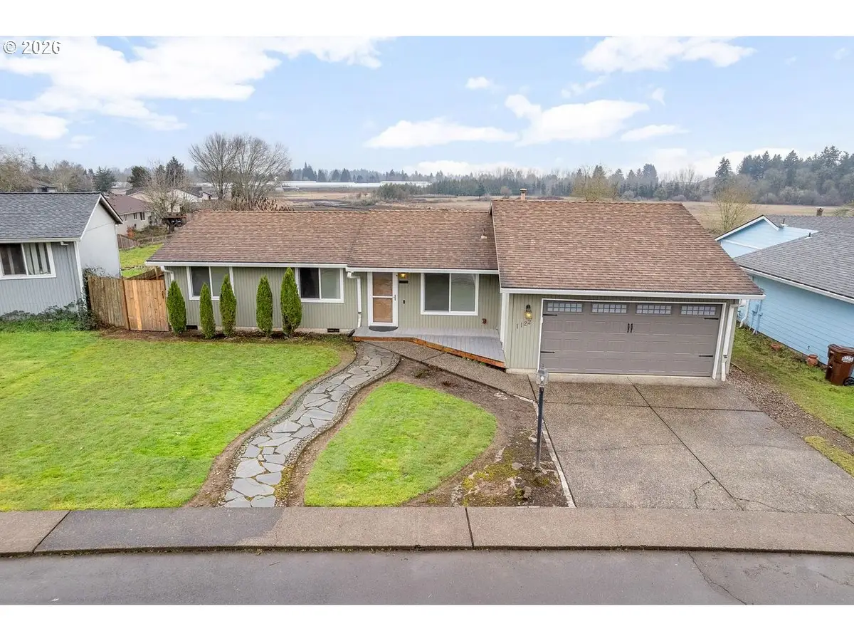 1122 SE Fir Grove Loop, Hillsboro, OR 97123 - Image #1