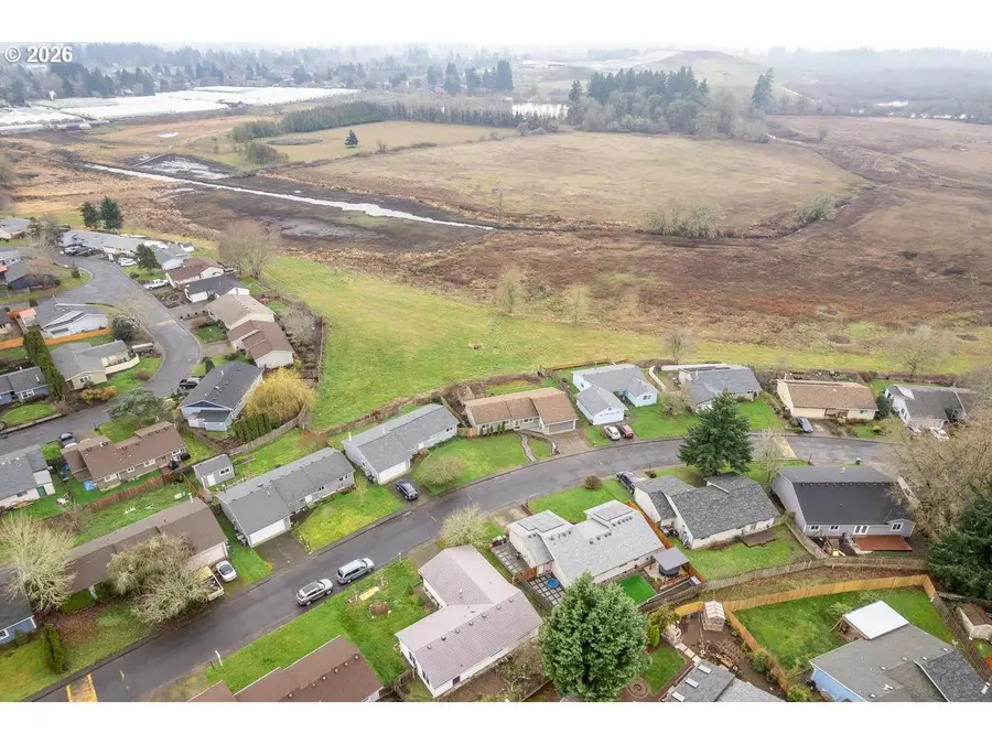 1122 SE Fir Grove Loop, Hillsboro, OR 97123 - Image #3