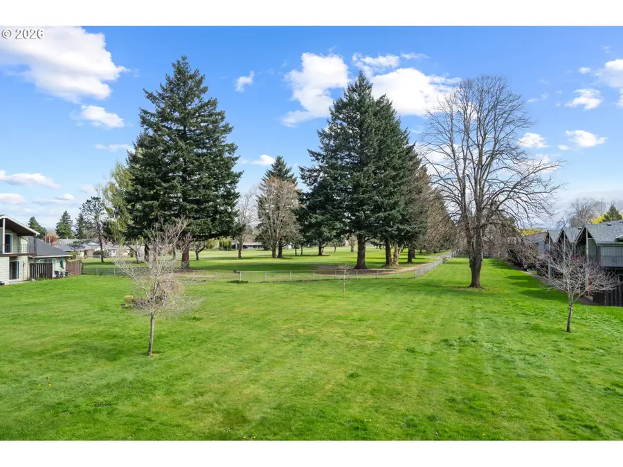 1773 NE 19th St, Gresham, OR 97030 - #2