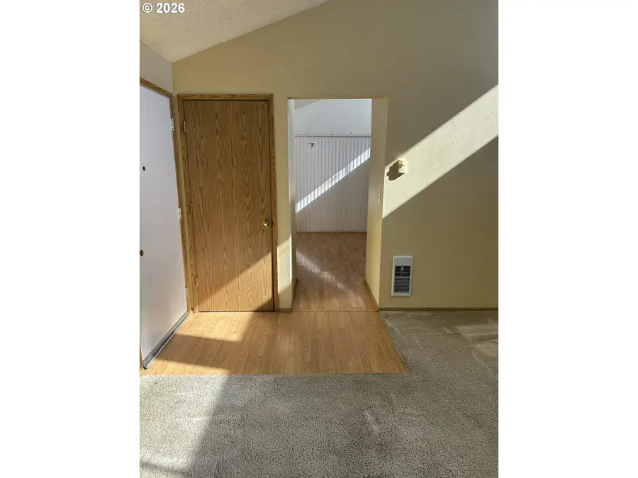 6009 NE 37th St, Vancouver, WA 98661 - #2