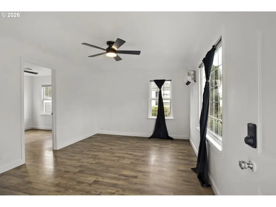 4105 E 18th St, Vancouver, WA 98661 - #2