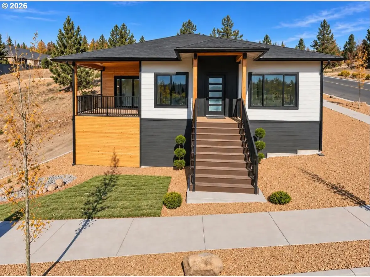 1086 SE Fescue Ln, Madras, OR 97741 - #1