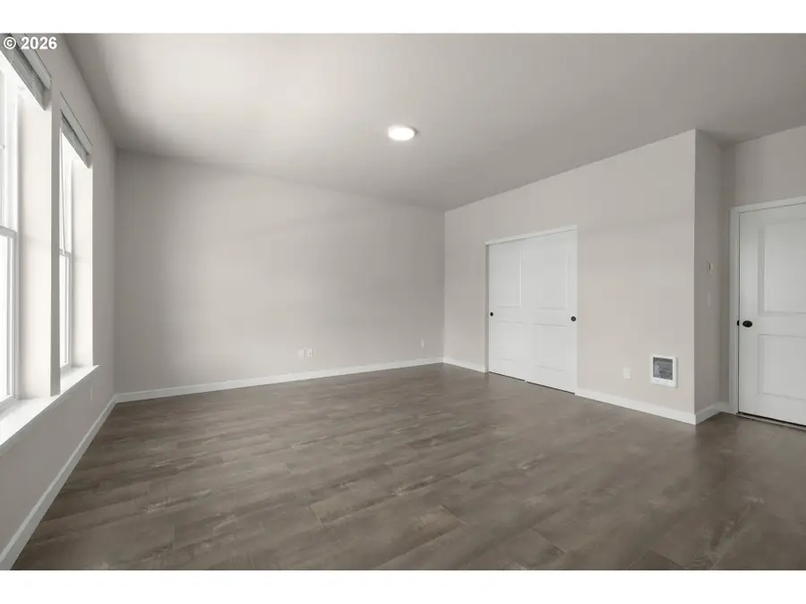 5073 SE Davis Rd, Hillsboro, OR 97123 - #2