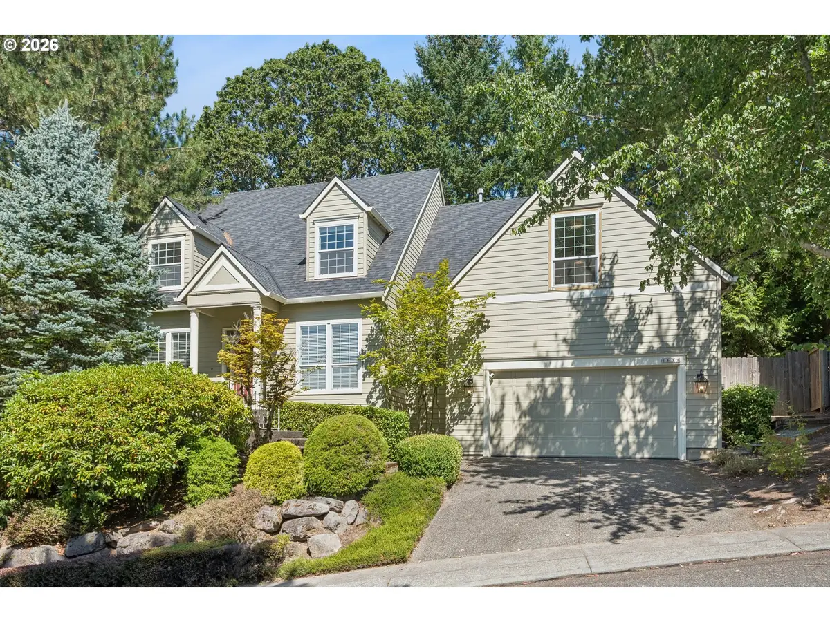 5633 SW Kruse Ridge Dr, Portland West, OR 97035 - #1