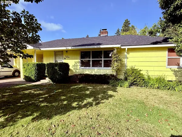 1470 Queens Way, Eugene, OR 97401
