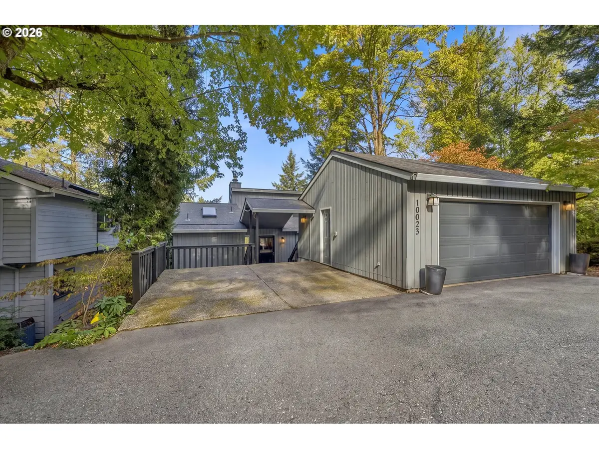 10023 SW Quail Post Rd, Portland, OR 97219 - #1