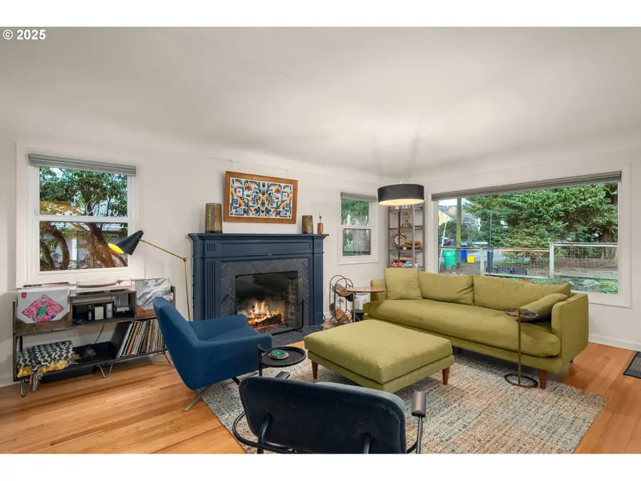 8707 SW 19th Ave, Portland, OR 97219 - #3