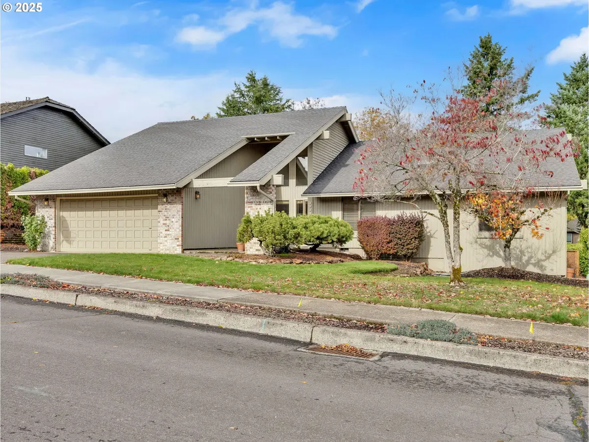 3239 SW 26th St, Gresham, OR 97080 - Image #1