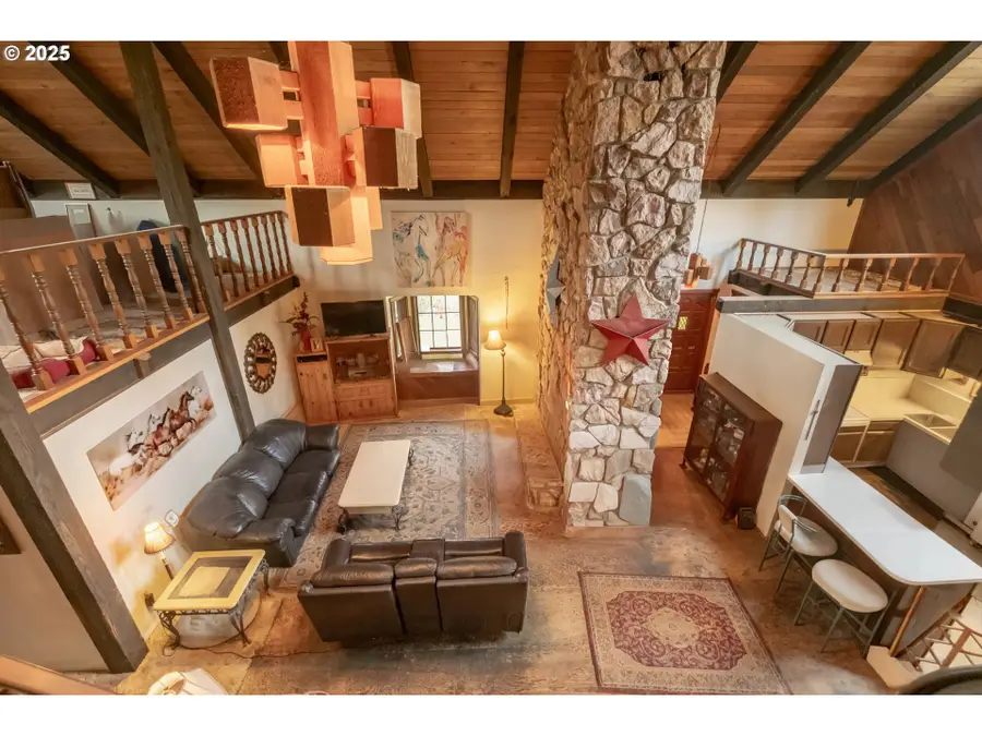 9740 Upper Olalla Rd, Winston, OR 97496 - Image #3